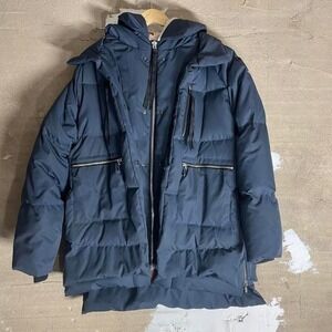 Navy Blue Puffer Jacket w/ Hood – Winter Essential